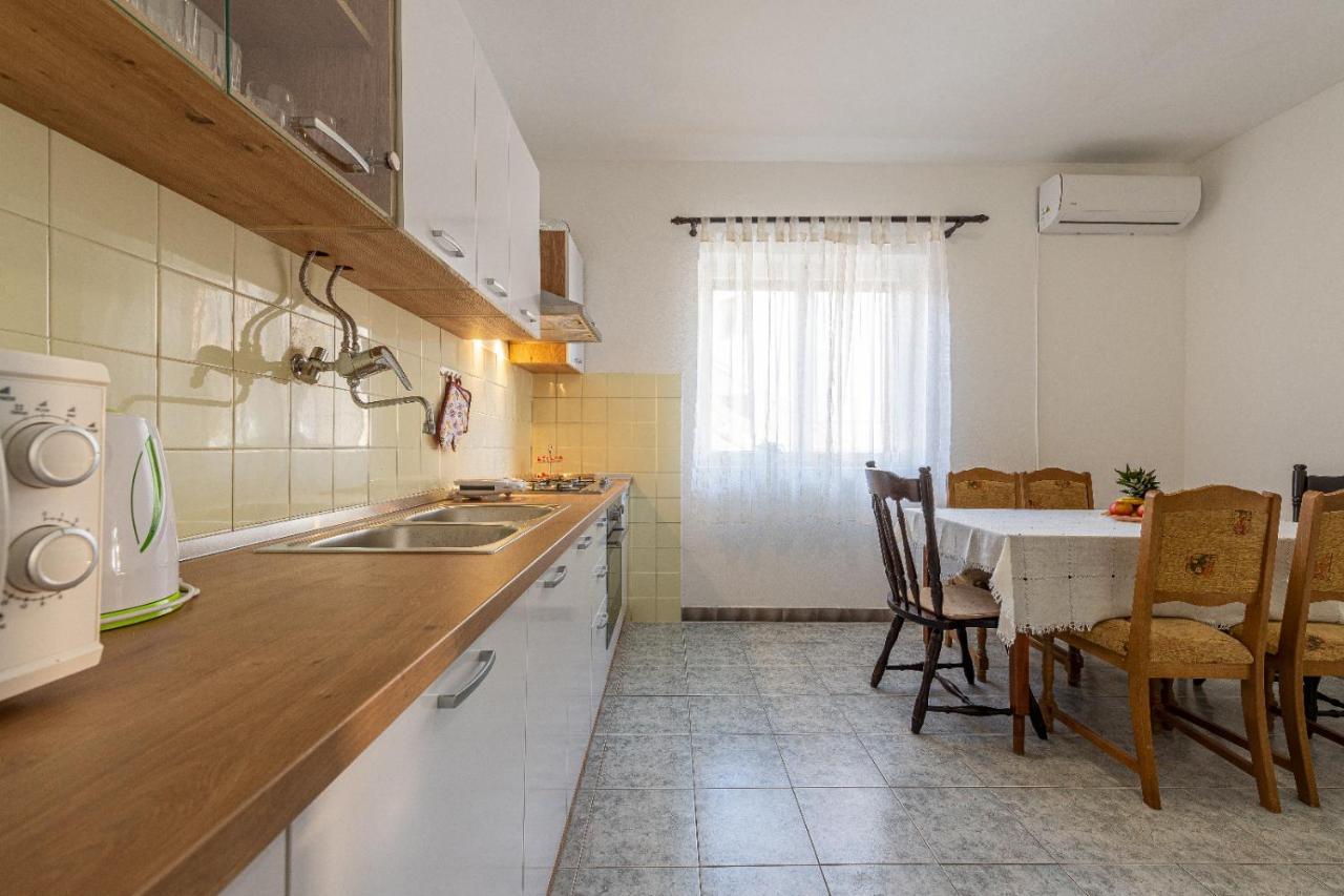 Apartments Dida Frane In Sibenik Bagian luar foto